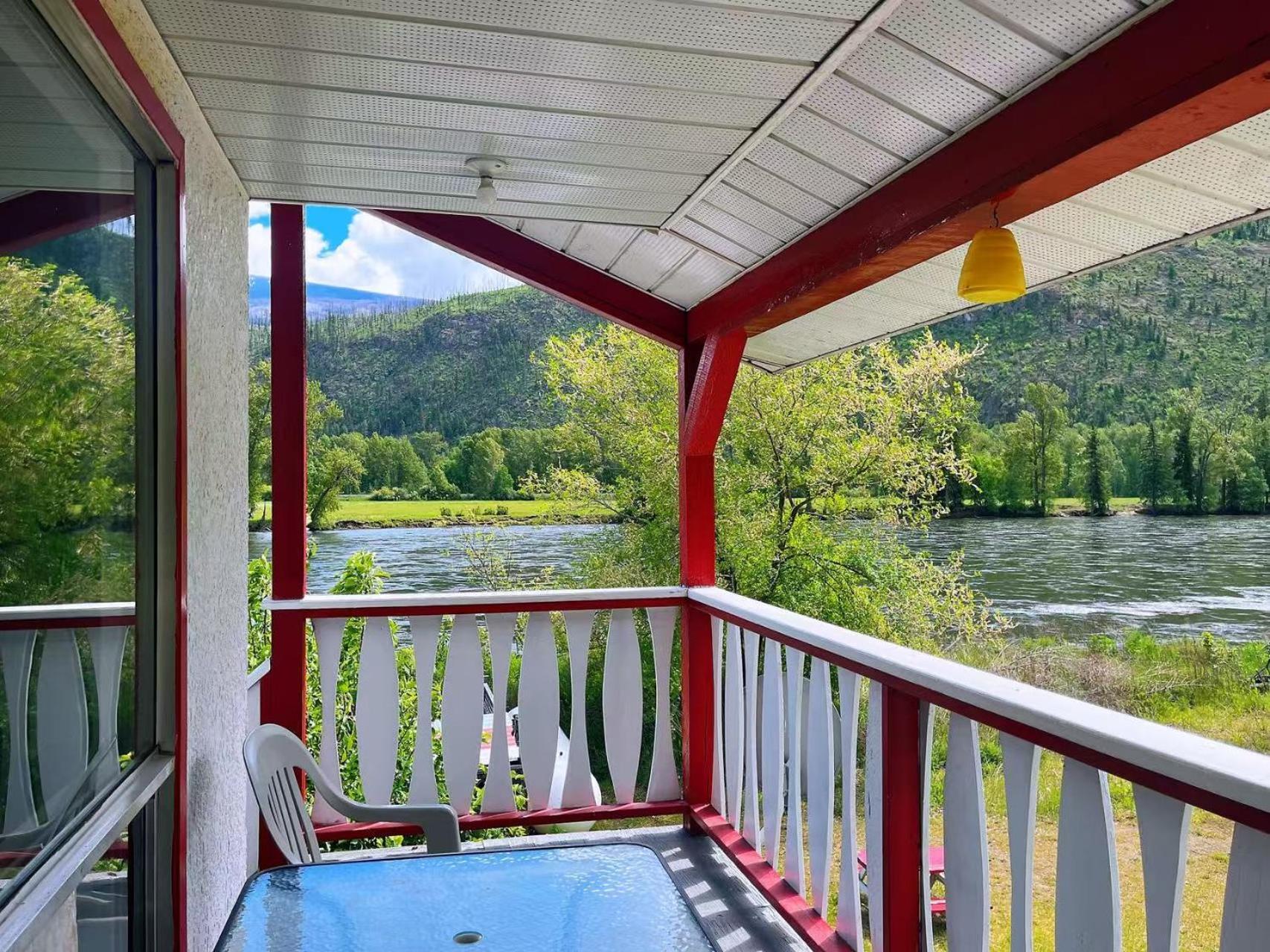Rivermount Motel Little Fort Zewnętrze zdjęcie