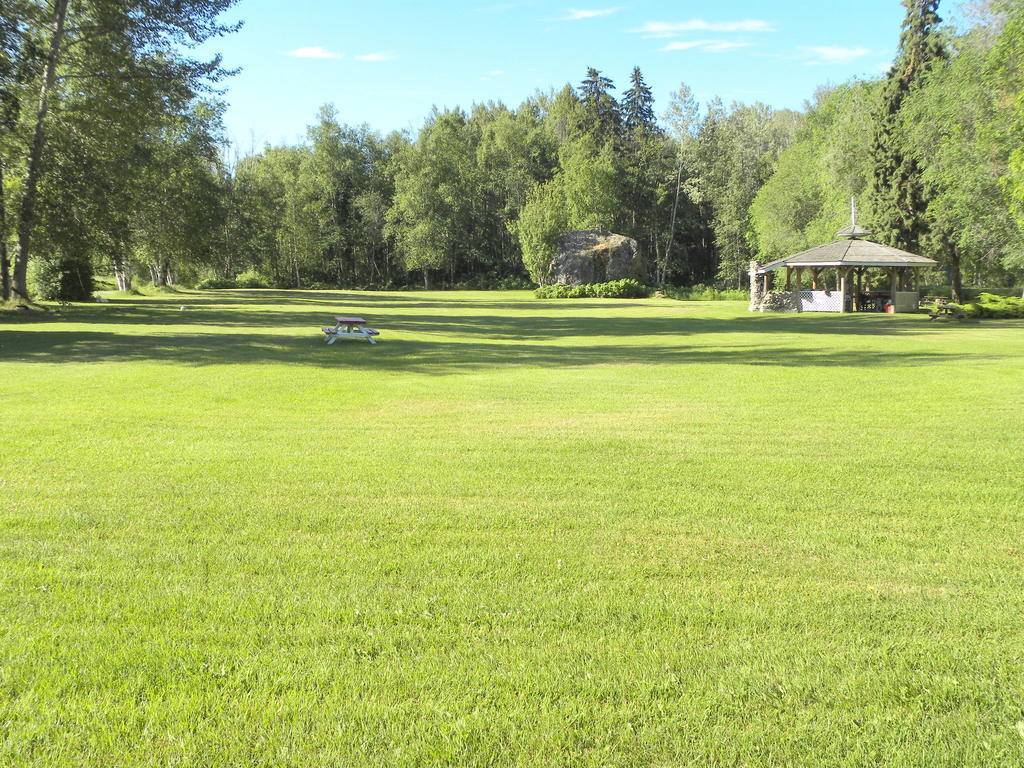 Rivermount Motel Little Fort Zewnętrze zdjęcie